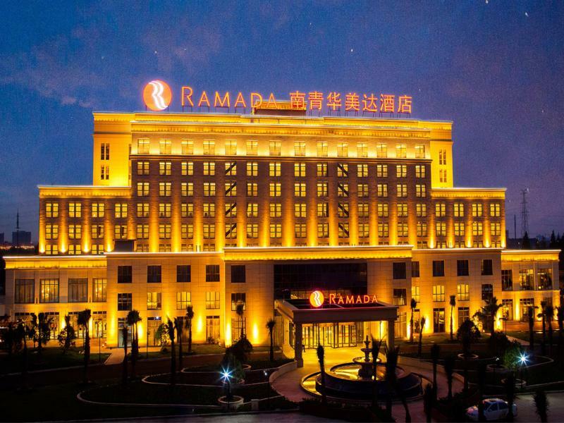 Ramada Shanghai East-Pudong International Airport Екстериор снимка